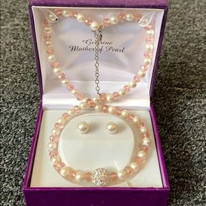 Mother of Pearl Necklace and Earrings